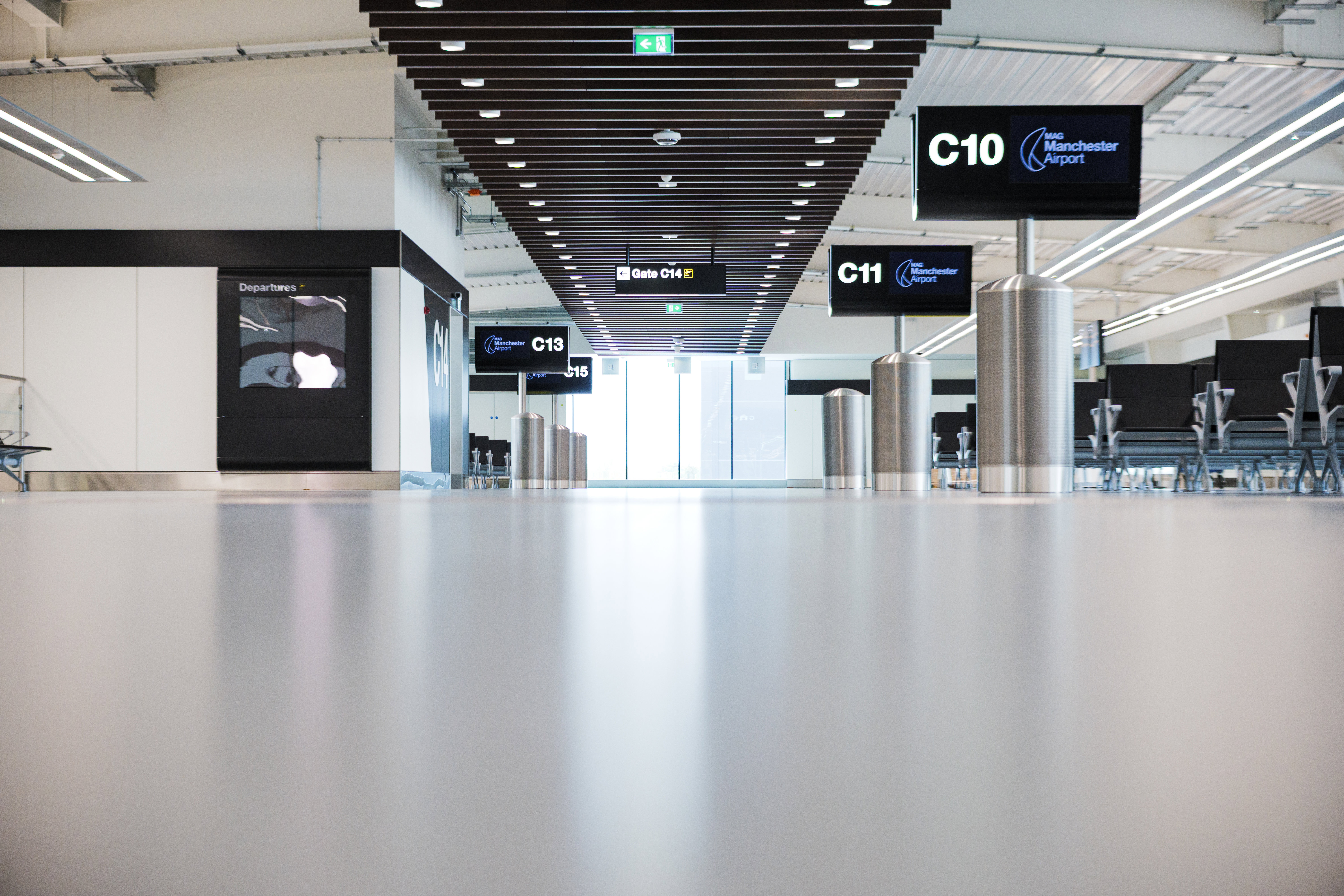 Manchester Airport-05.jpg