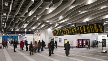 Birmingham New Street Station-04.jpg