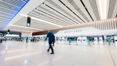 Manchester Airport-02.jpg