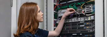 IT Services Woman Data Centre